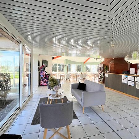 Hotel La Petite Auberge Chambretaud Bagian luar foto